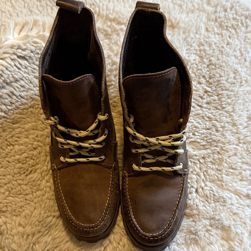 Cole Haan Country Leather Chukka Boots Brown Lug Sole Moc Toe Size 7M
